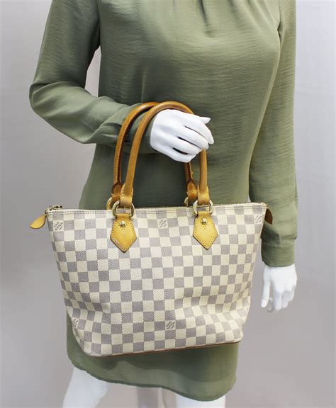 Louis Vuitton saleya